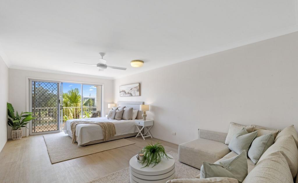 4/61-63 Hooker Bvd, Broadbeach Waters, QLD 4218