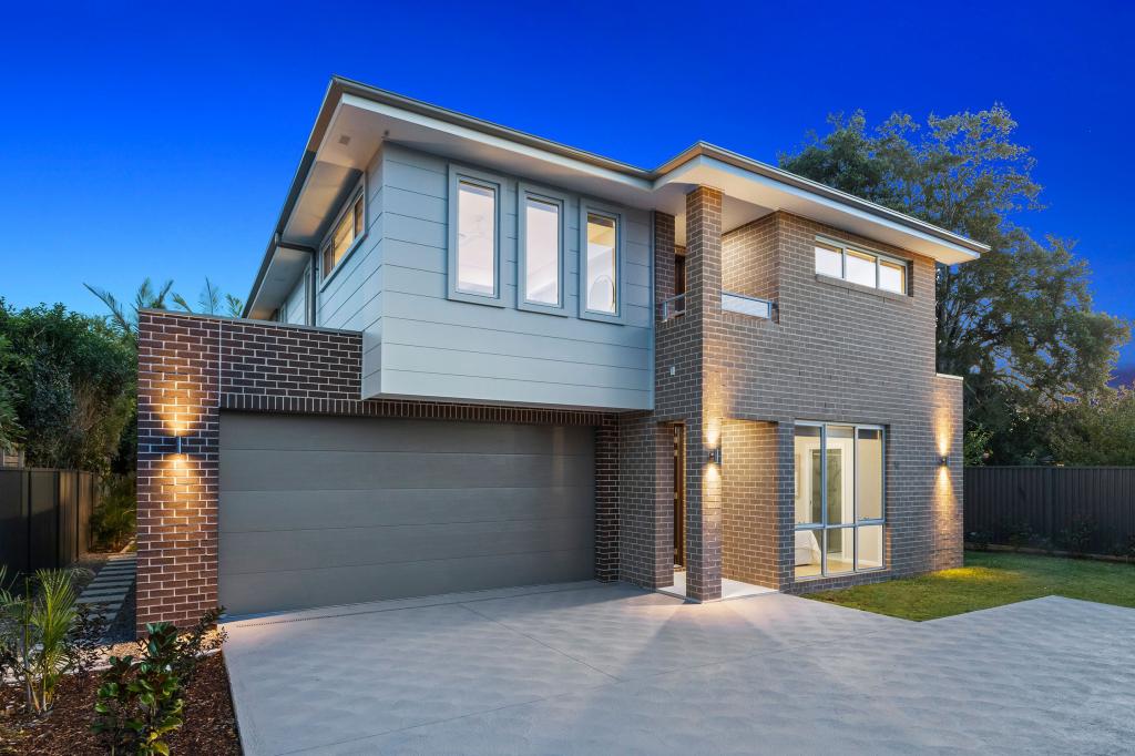 21A WILLARONG RD, MOUNT COLAH, NSW 2079