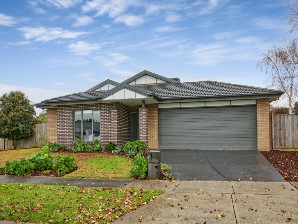 7 Alf Ct, Drouin, VIC 3818