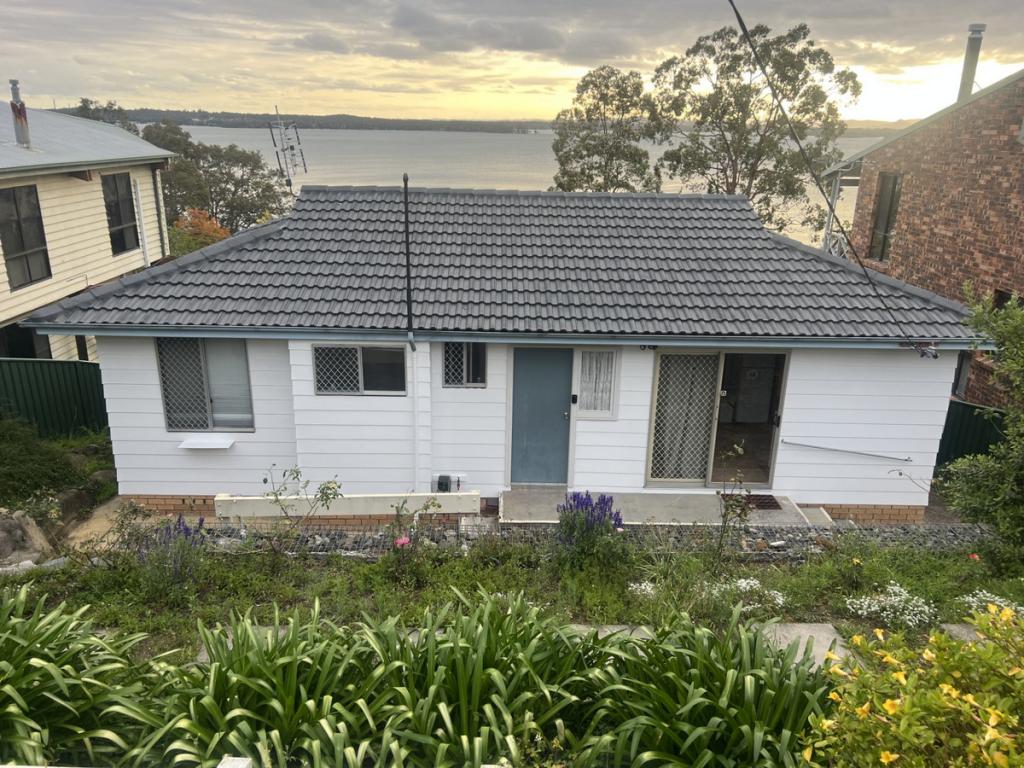 95 Lakeview Rd, Wangi Wangi, NSW 2267