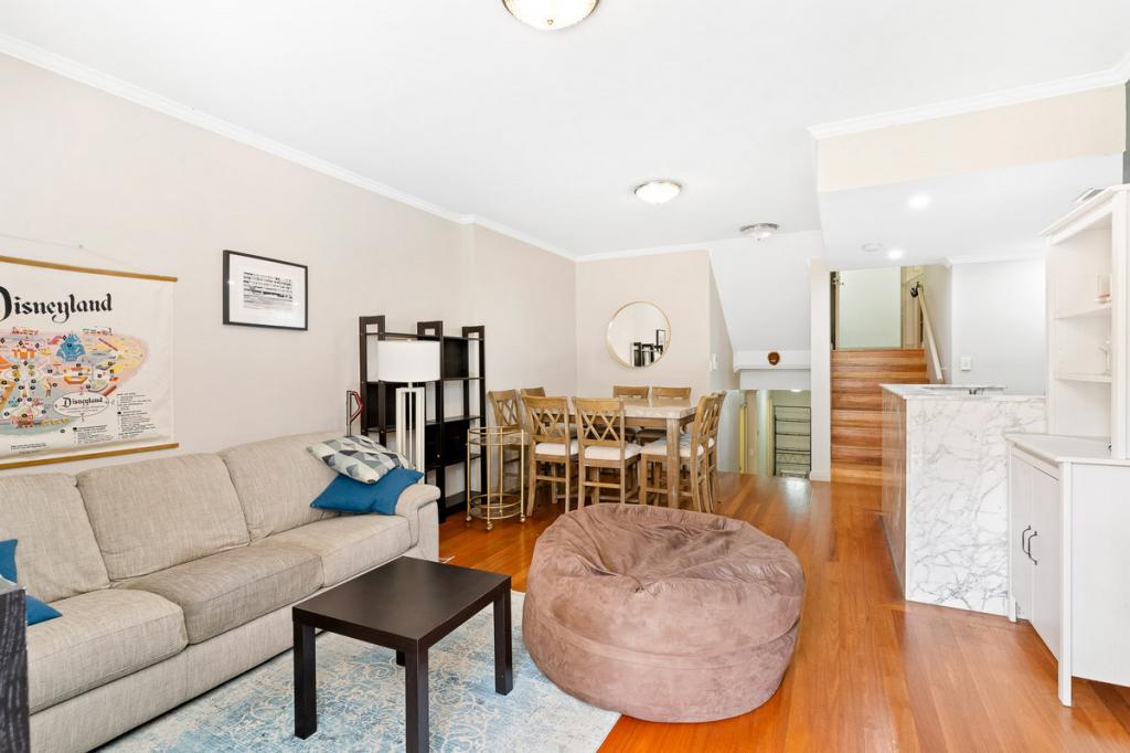 277/9 CRYSTAL ST, WATERLOO, NSW 2017