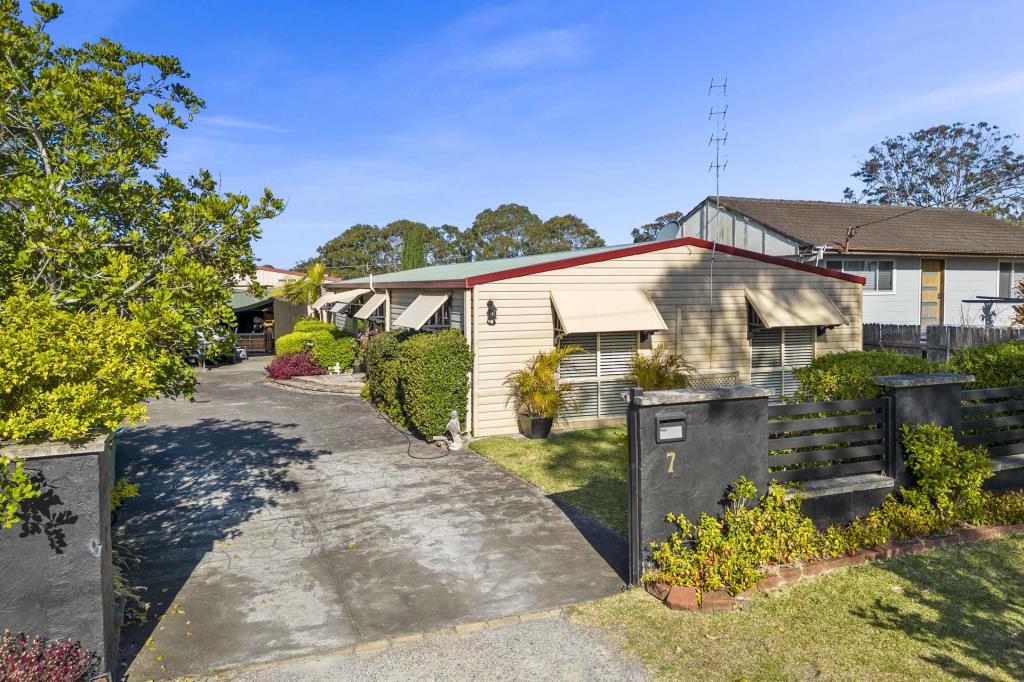 7 Annabel Ave, Lake Munmorah, NSW 2259