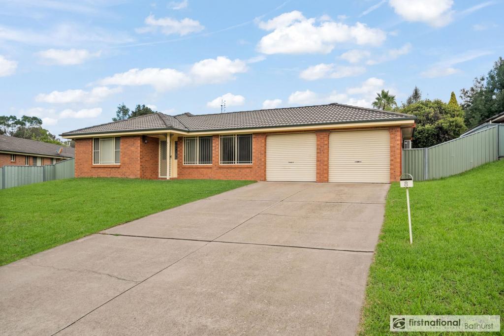 8 Stonestreet Pl, Windradyne, NSW 2795