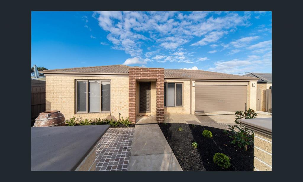 101 DIAMOND PDE, SKYE, VIC 3977