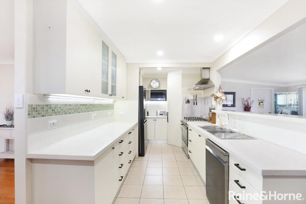 28 Horsley Rd, Oak Flats, NSW 2529