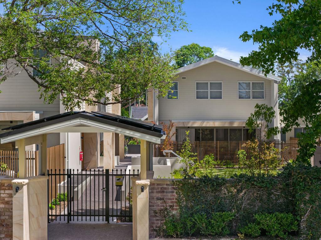 85 Douglas St, St Ives, NSW 2075