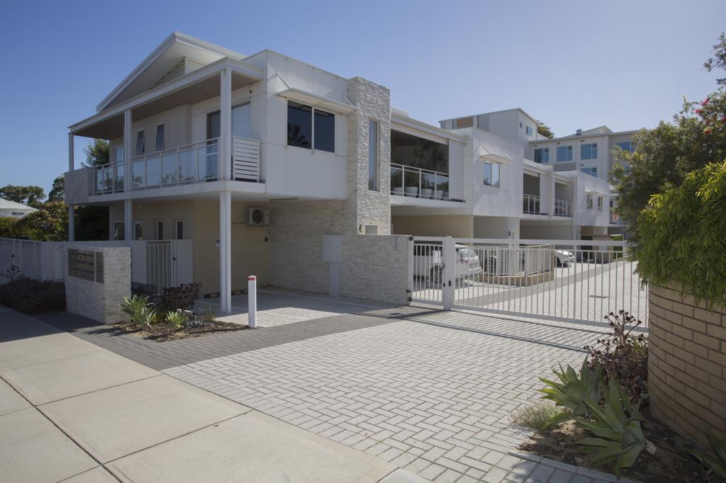 3/35 Joyce St, Scarborough, WA 6019