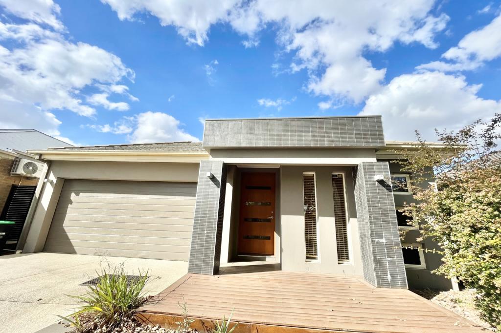 13 Botanical Dr, Caroline Springs, VIC 3023