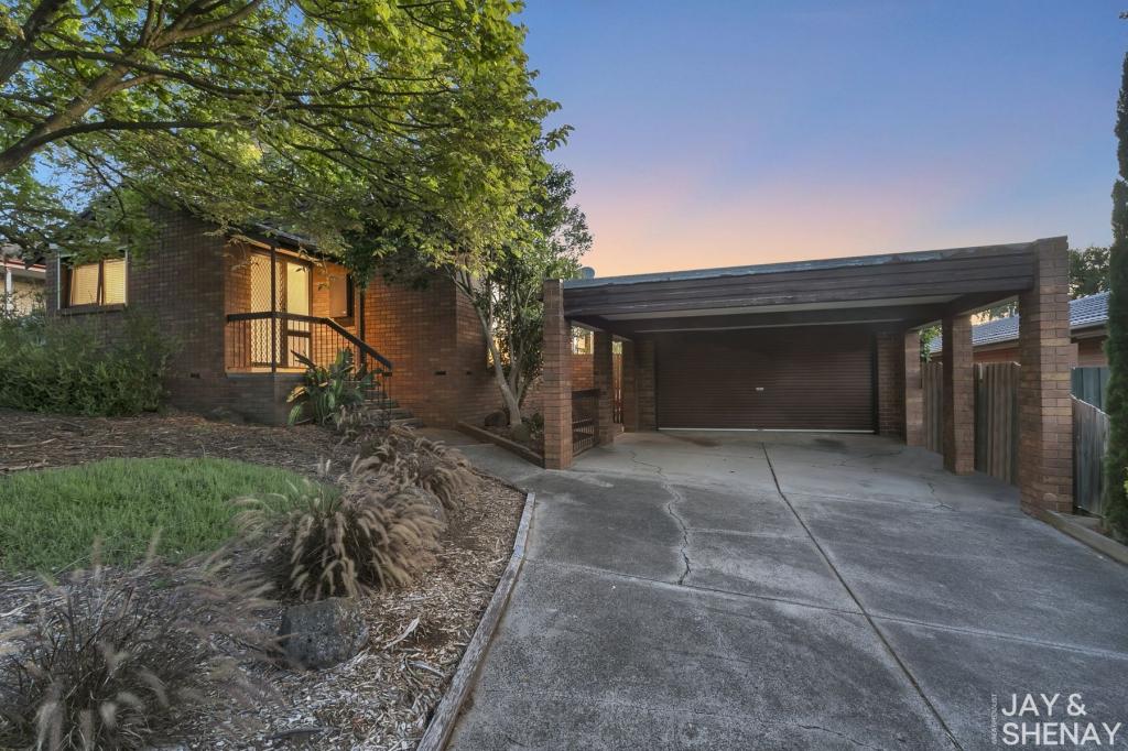 15 Rolland Ct, Endeavour Hills, VIC 3802