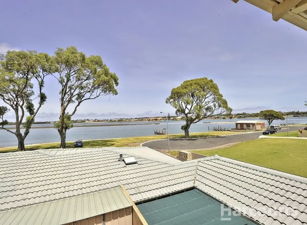 3/4 Soldiers Cove Tce, Dudley Park, WA 6210