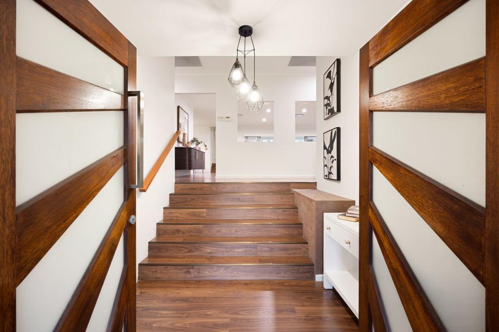 12 Waterhousia Cres, Brookwater, QLD 4300