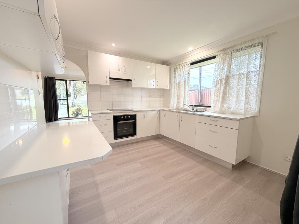 4 Smith Gr, Shalvey, NSW 2770