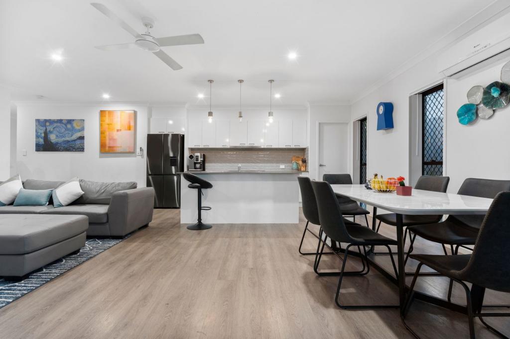 13 Frogmouth St, Upper Coomera, QLD 4209