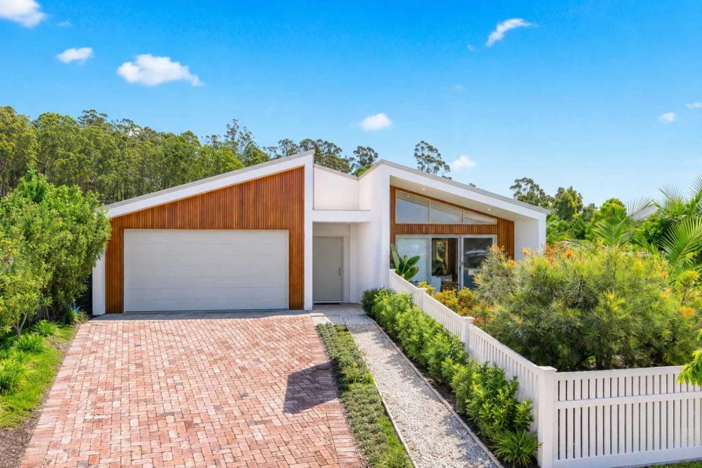 2 York St, Thrumster, NSW 2444