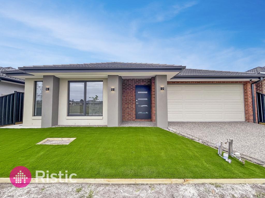 16 FOLKLORE DR, WOLLERT, VIC 3750