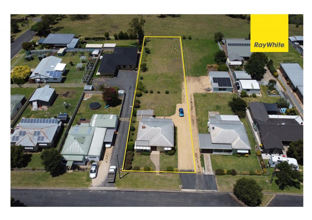 11 ALBERT ST, INVERELL, NSW 2360