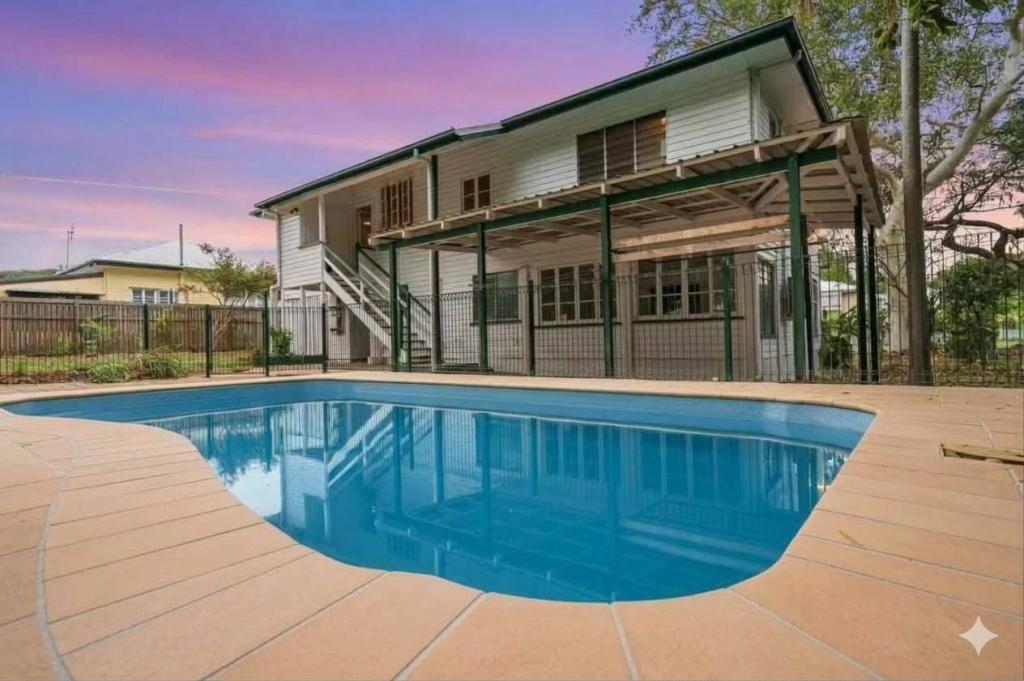 9 Water St, Mundingburra, QLD 4812