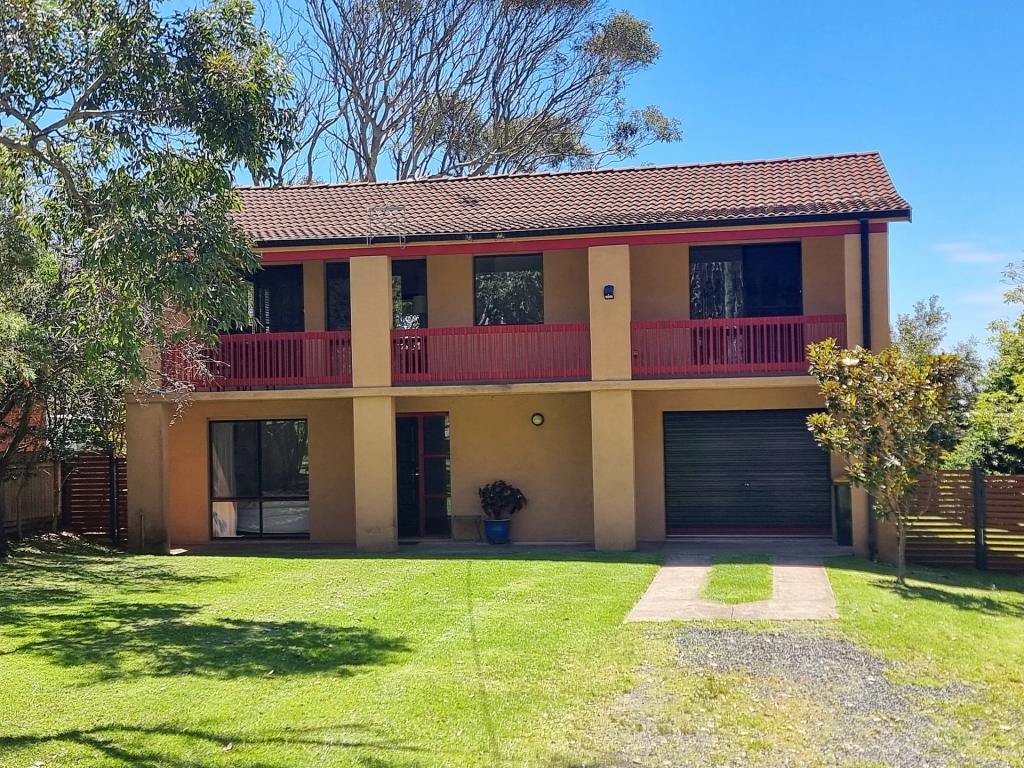 24 Dromedary Dr, Mystery Bay, NSW 2546