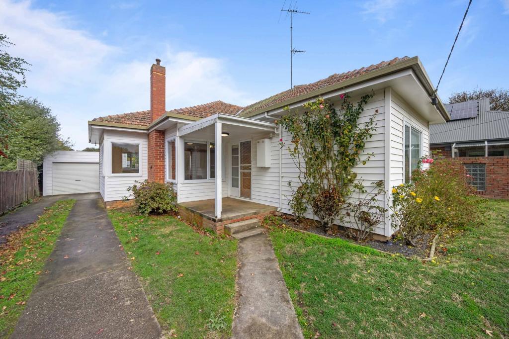13 Smith St, Newington, VIC 3350