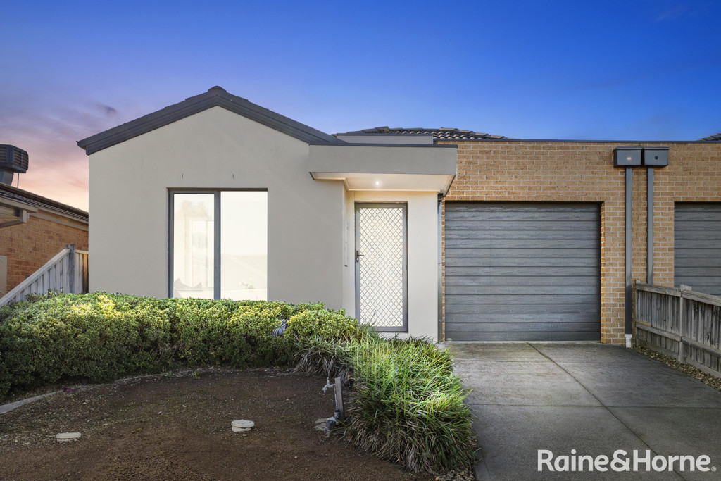 1/9 Casuarina Ct, Melton West, VIC 3337