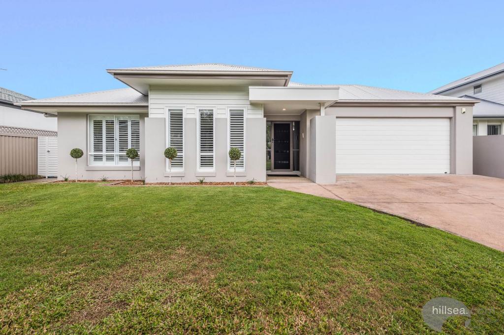 27 Rhodium Cres, Hope Island, QLD 4212