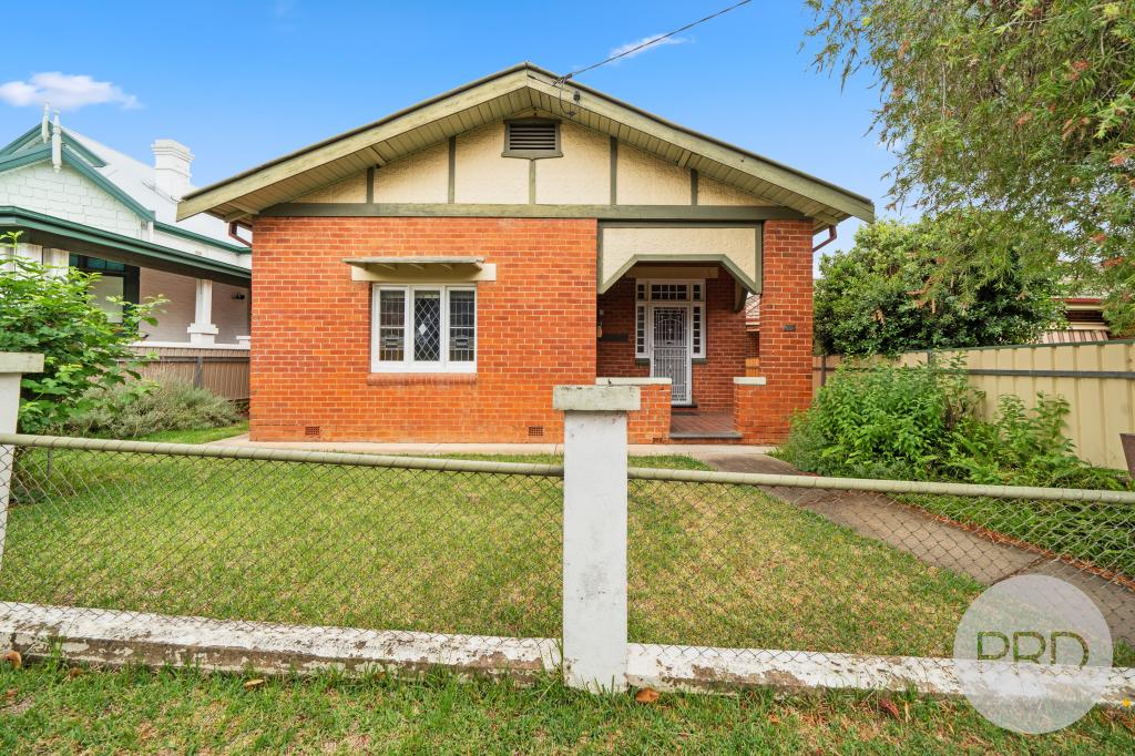 48 Flinders St, Turvey Park, NSW 2650