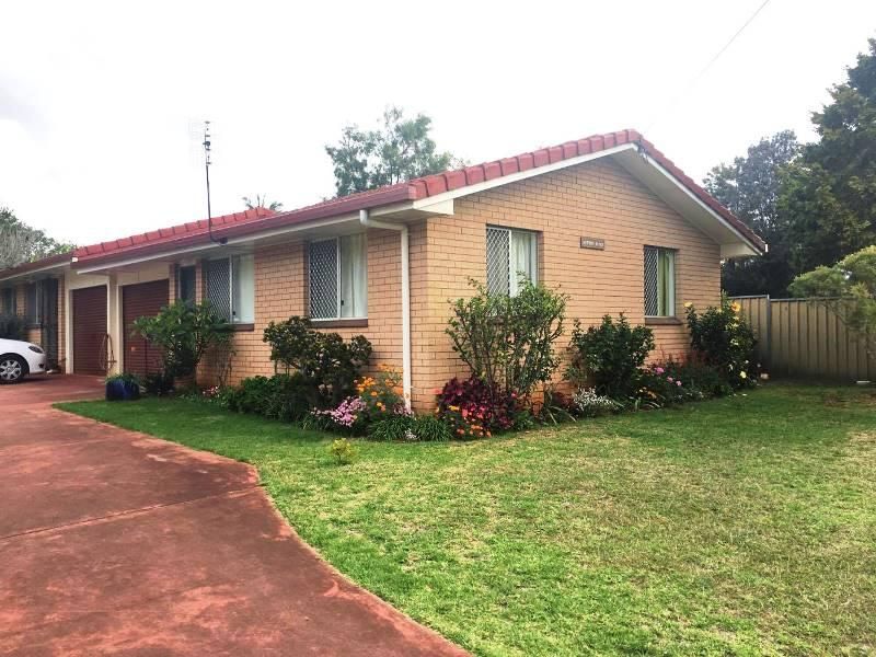 1/2 DUTTON ST, SOUTH TOOWOOMBA, QLD 4350