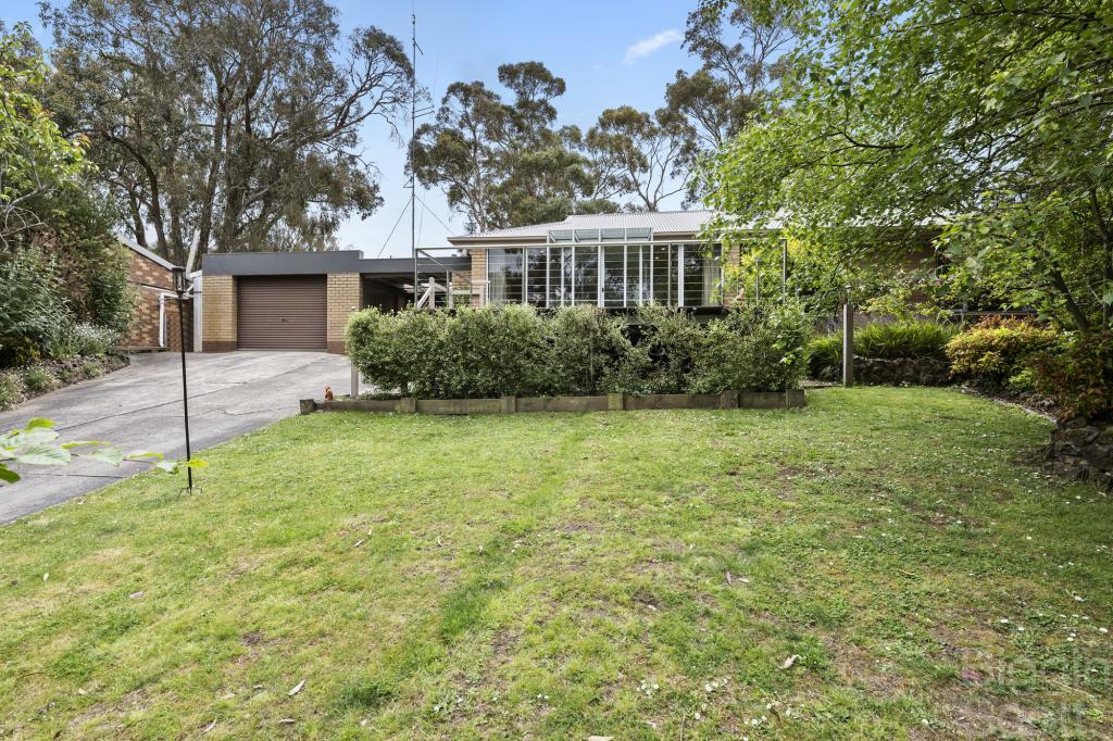 37 Scenic Cres, Ballarat North, VIC 3350