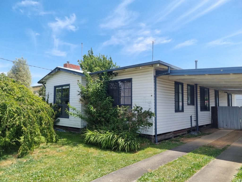 19 Marigold St, Wendouree, VIC 3355