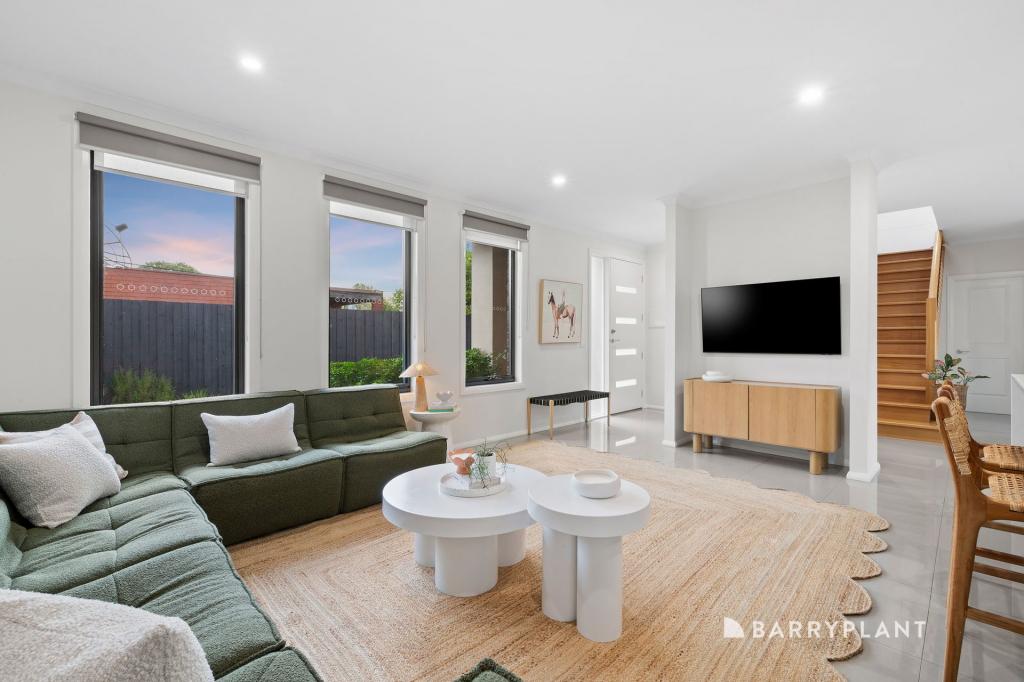 2/27 Saint Davids Dr, Wantirna, VIC 3152