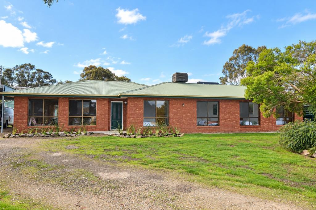 12 Church St, Peechelba, VIC 3678