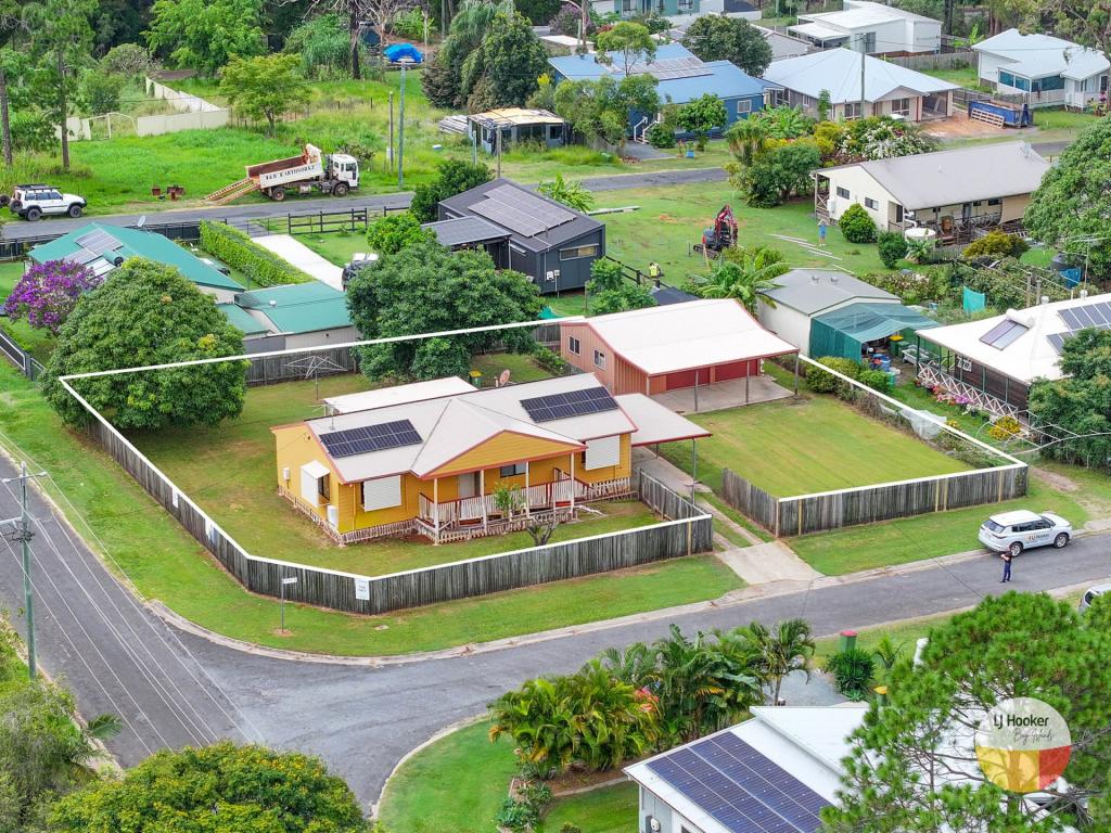 2 Tails St, Russell Island, QLD 4184
