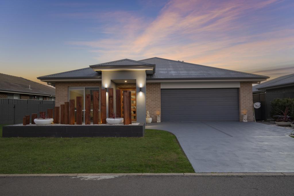 12 Diuris St, Fern Bay, NSW 2295