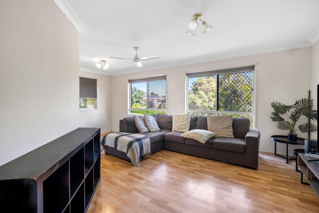 4 Barcrest Ct, Crestmead, QLD 4132