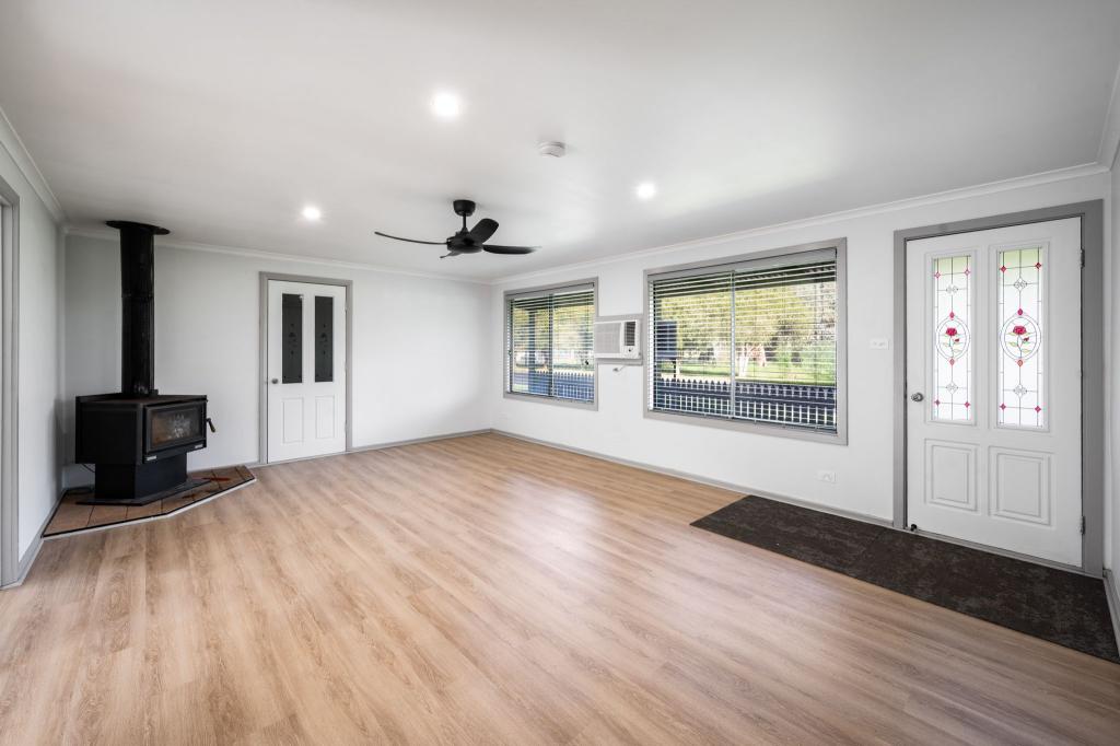 1 Oak Ave, Lucindale, SA 5272