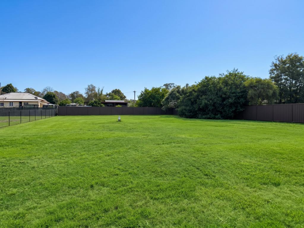 10 ANN ST, HARLIN, QLD 4314