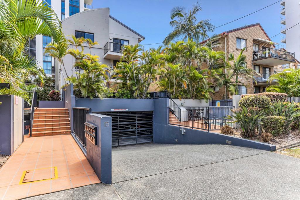 8/15 Britannia Ave, Broadbeach, QLD 4218