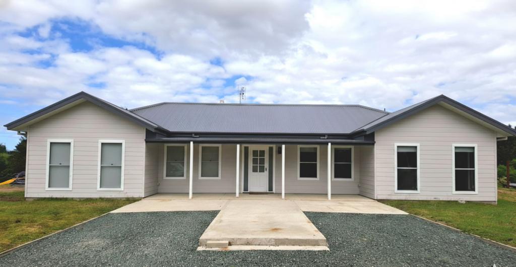 2 Curyo Lane, Bega, NSW 2550
