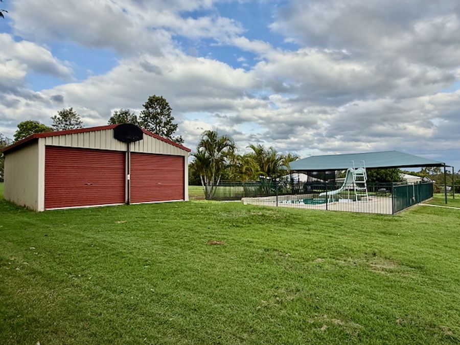 23 Krystyna Ct, Karalee, QLD 4306