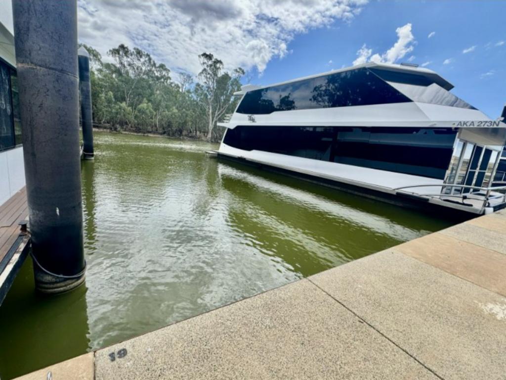 19 Deep Creek Marina, Moama, NSW 2731