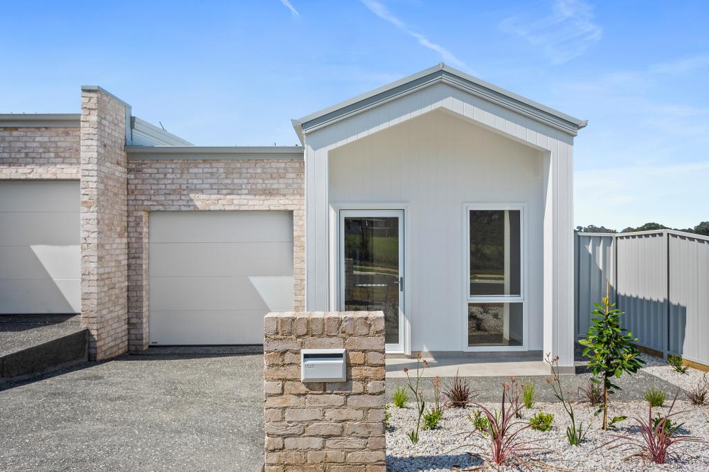 9b Downwind St, Badagarang, NSW 2540