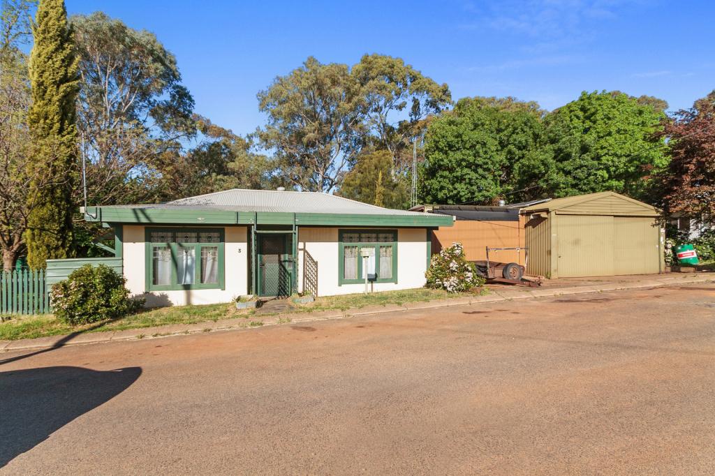 3 ARCHER ST, CLARE, SA 5453