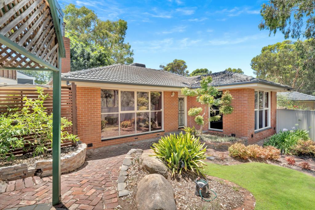 1 Catherine Dr, Redwood Park, SA 5097