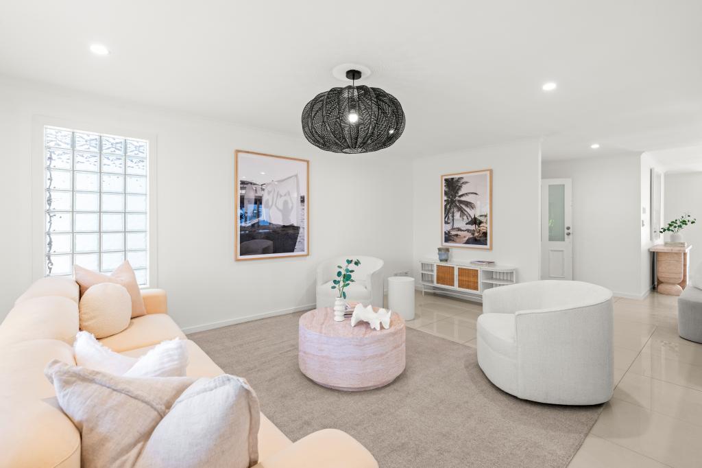 18 Lothian Ave, Bundall, QLD 4217