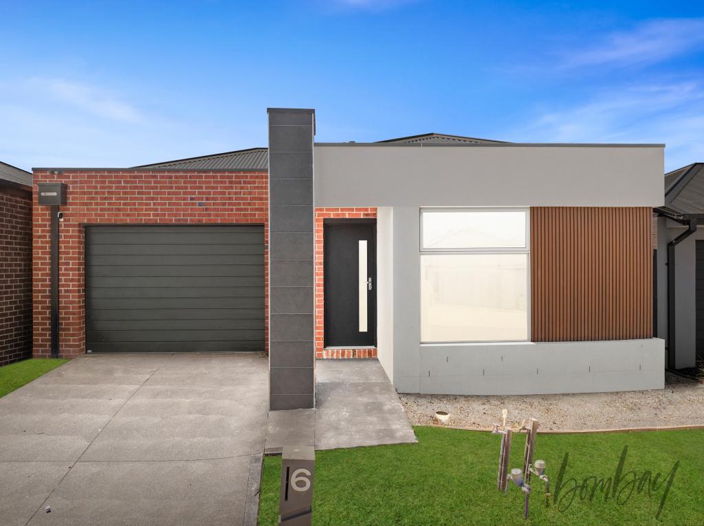 6 Oleander Cct, Beveridge, VIC 3753