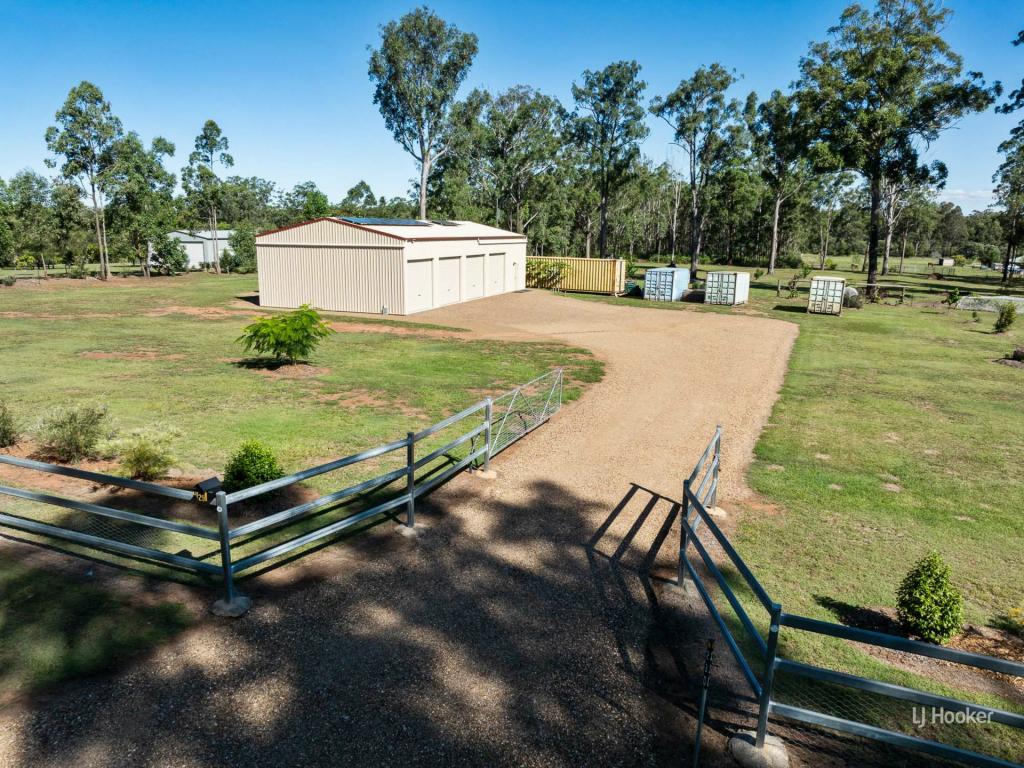 230 Martin Cres, Benarkin North, QLD 4314