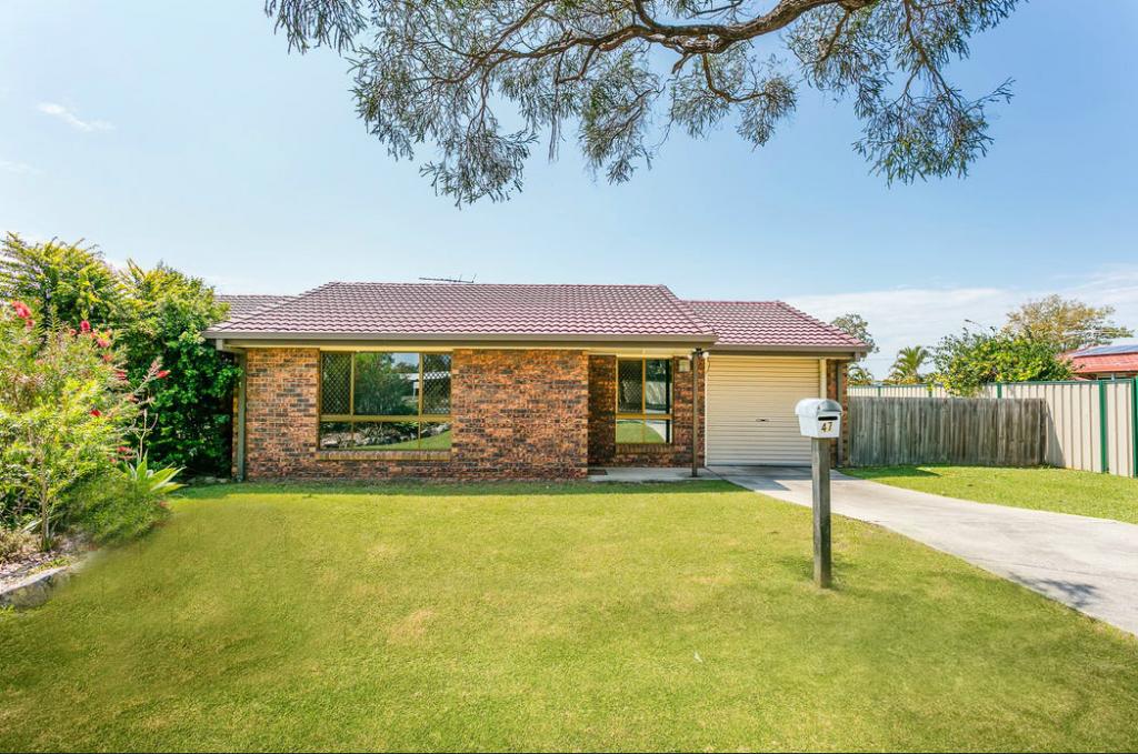 47 Emerald Dr, Regents Park, QLD 4118