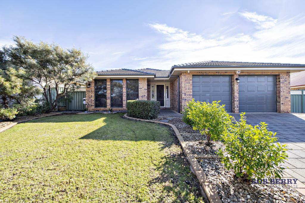 16 Ashlundie Cres, Dubbo, NSW 2830