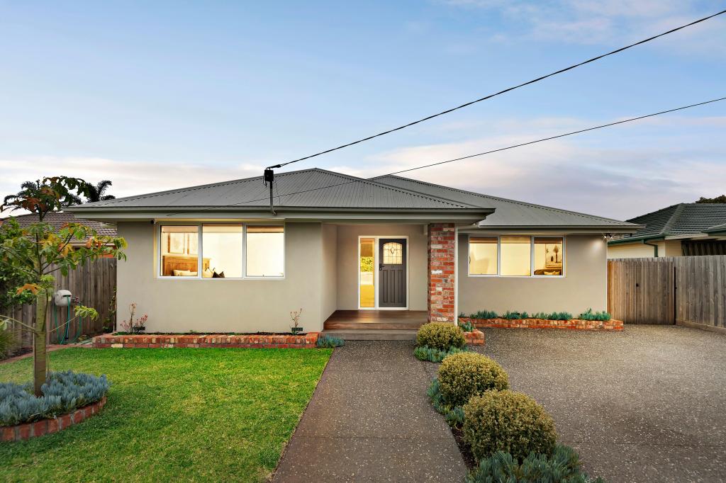 21 Hayman Ave, Seaford, VIC 3198