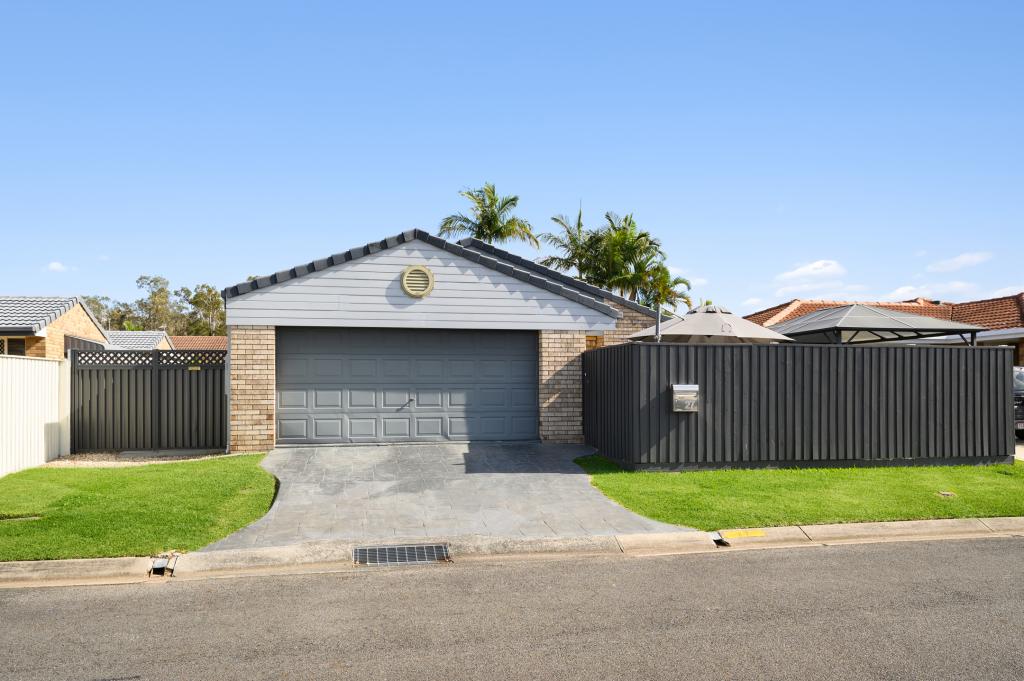 27 NUMBAT CT, COOMBABAH, QLD 4216